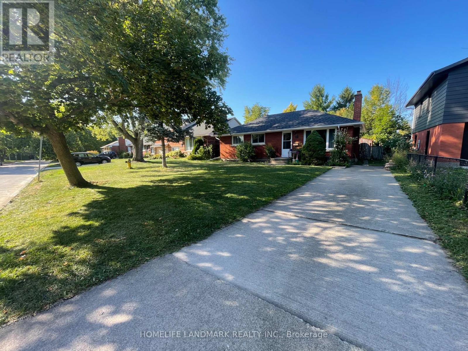 11 Byrne Boulevard, St. Catharines, ON - Outdoor