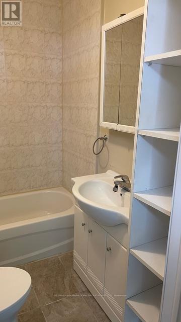 245 Davis Drive, Uxbridge, ON