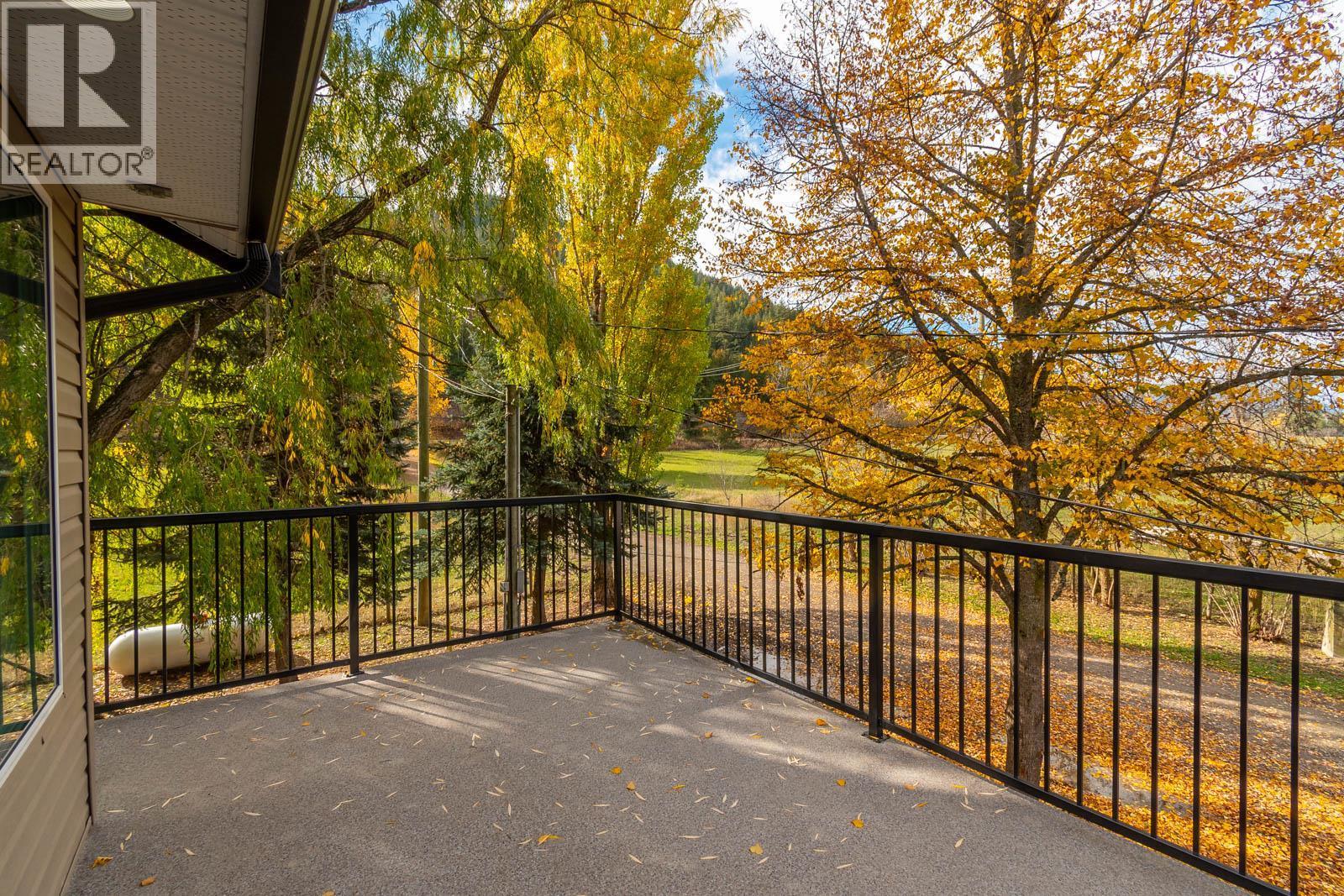 Deck off Dining Room1 - 2234 Tappen Notch Hill Road, Tappen, BC - Outdoor