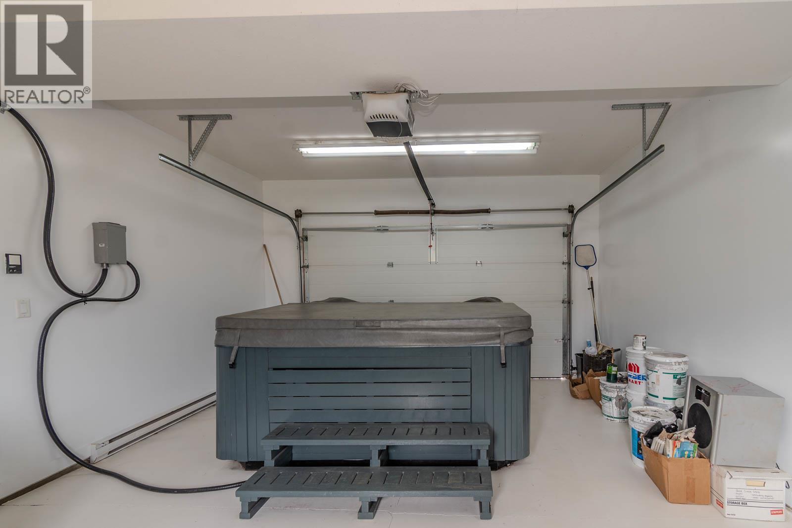 2234 Tappen Notch Hill Road, Tappen, BC - Indoor Photo Showing Garage