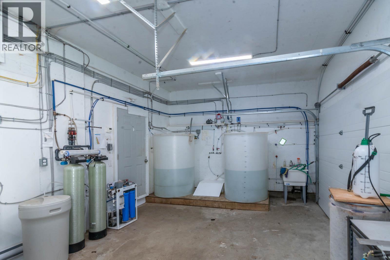 2234 Tappen Notch Hill Road, Tappen, BC - Indoor Photo Showing Garage