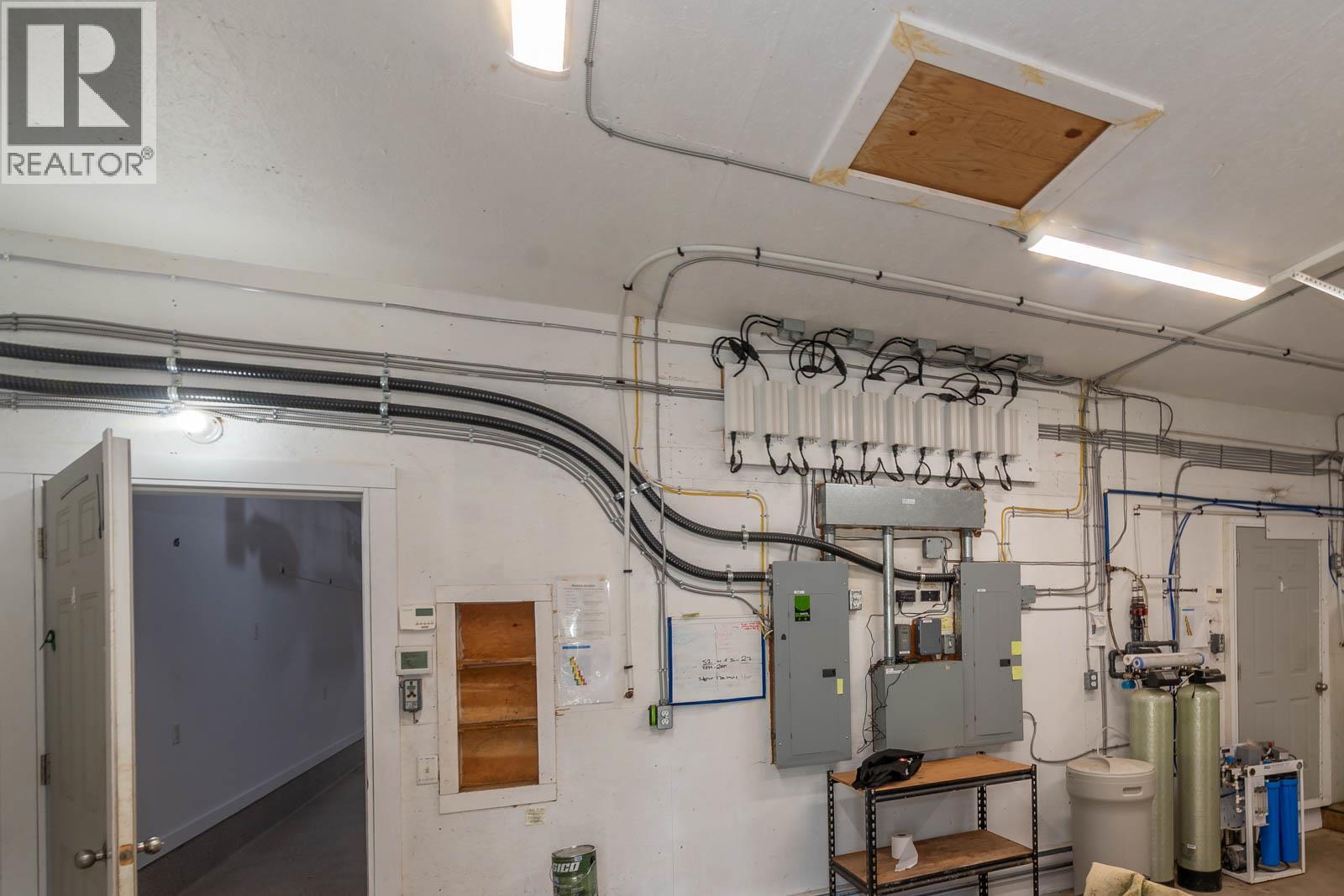 2234 Tappen Notch Hill Road, Tappen, BC - Indoor Photo Showing Garage