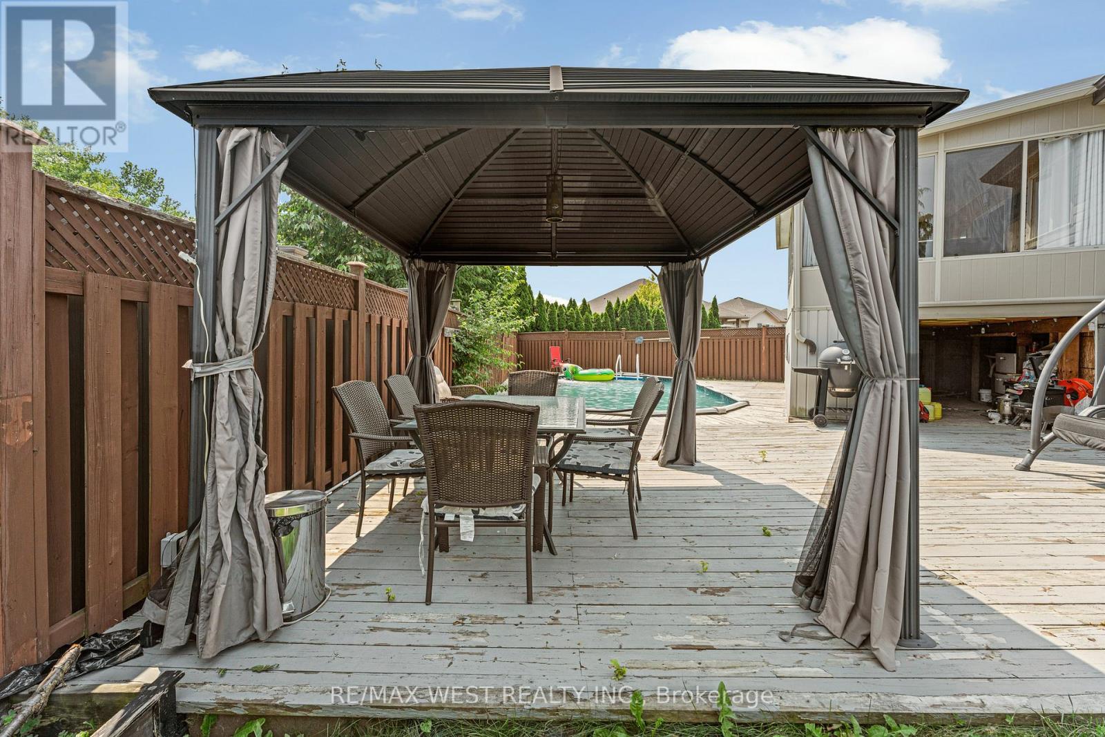 11143 Ancona Crescent, Windsor, ON - Outdoor With Deck Patio Veranda With Exterior