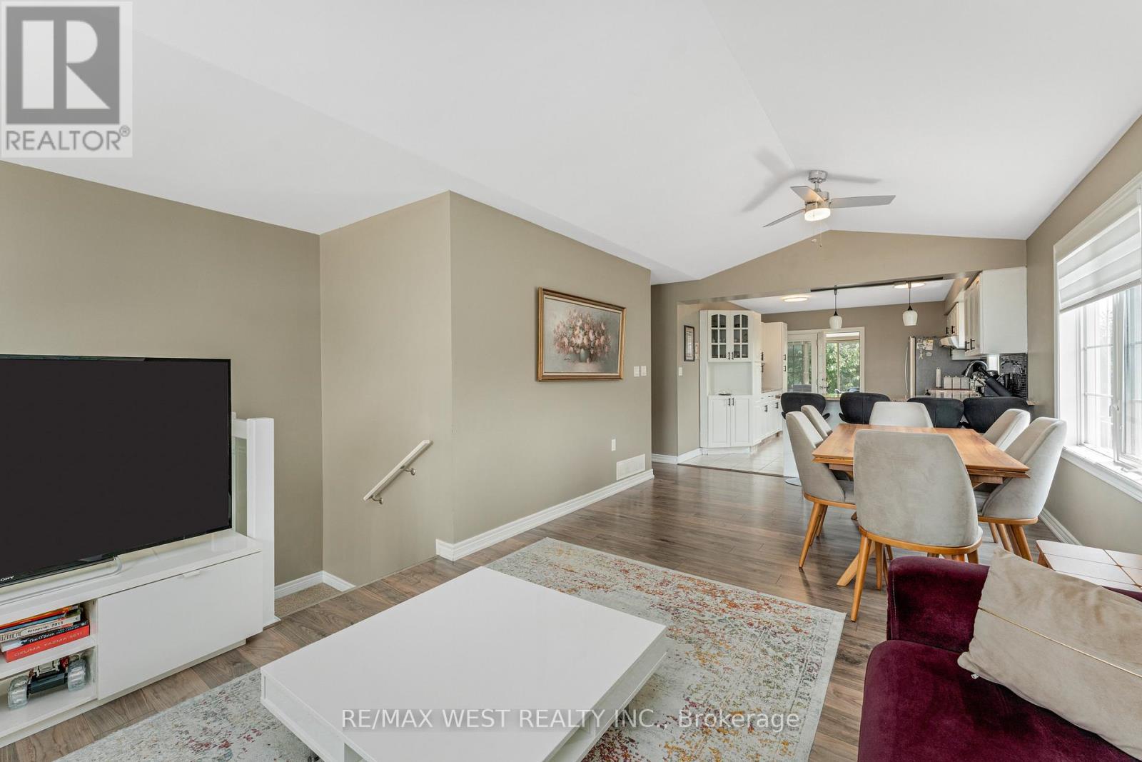 11143 Ancona Crescent, Windsor, ON - Indoor