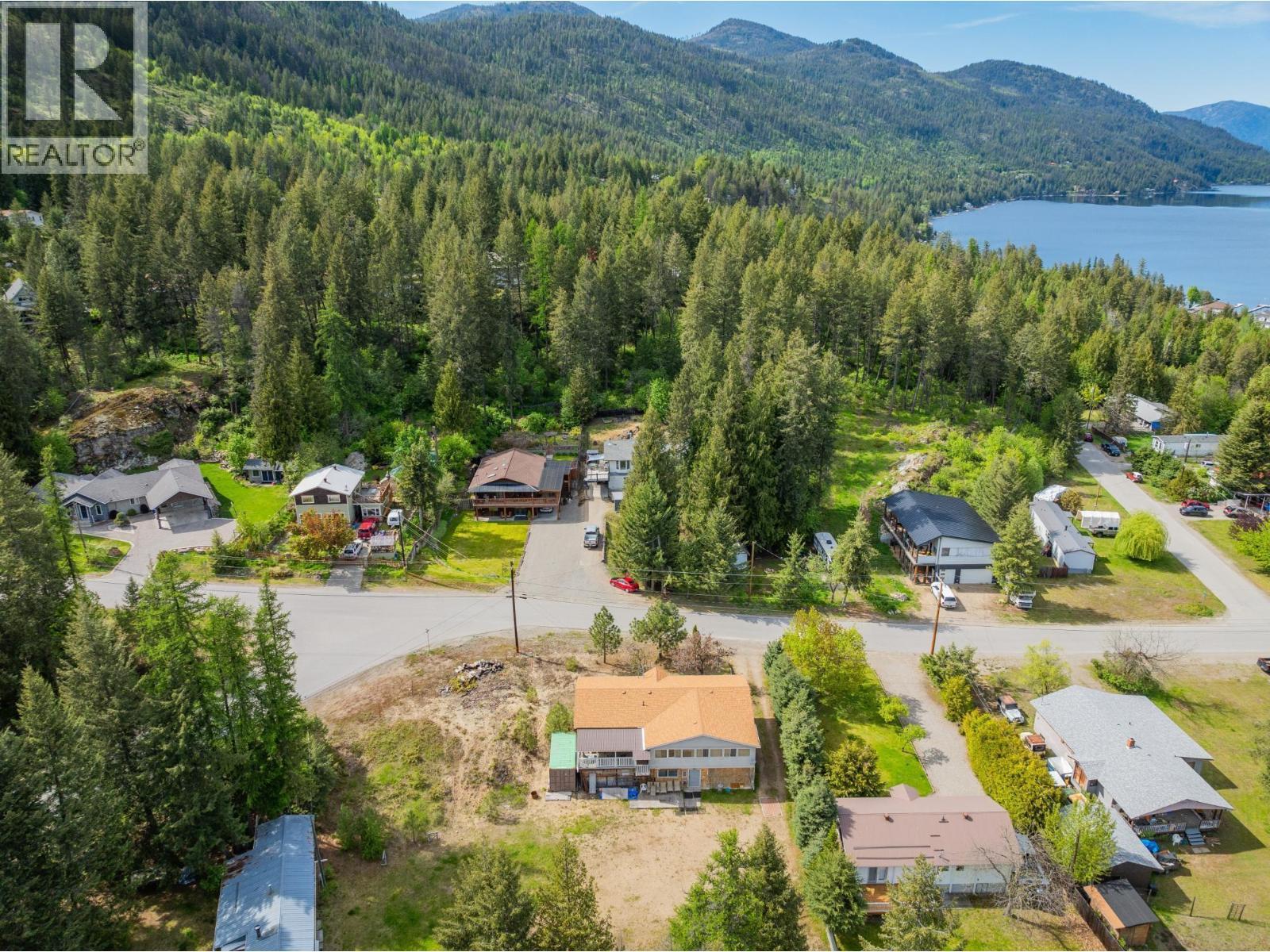 Chase Road Lot# Lot 58, Christina Lake, BC