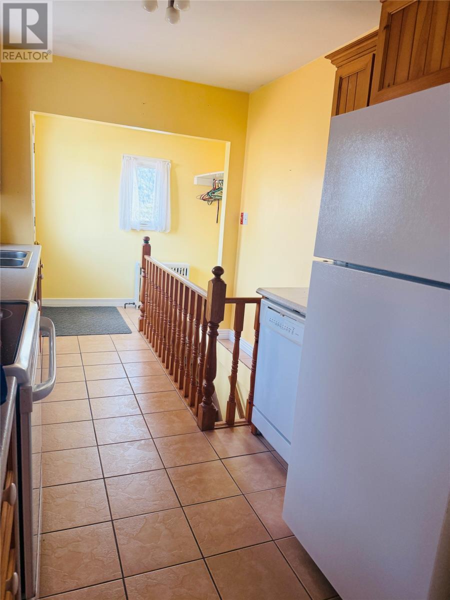 1135 Main Road, Dunville, NL - Indoor