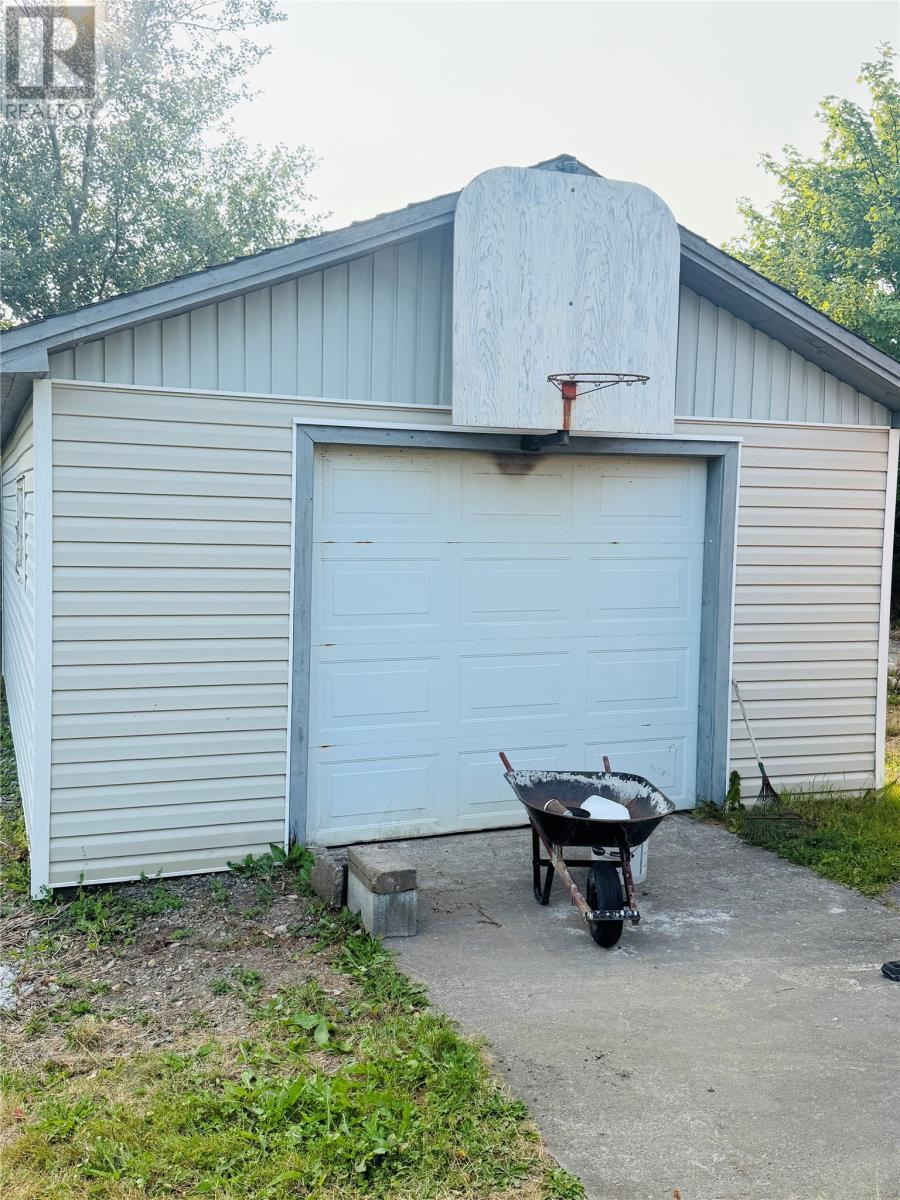 1135 Main Road, Dunville, NL - Outdoor