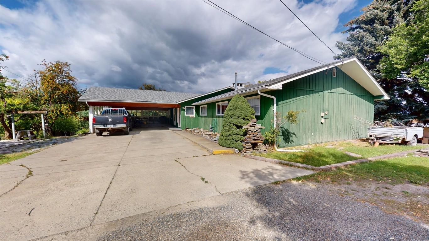 2600 7Th Street, Cranbrook, BC - Outdoor