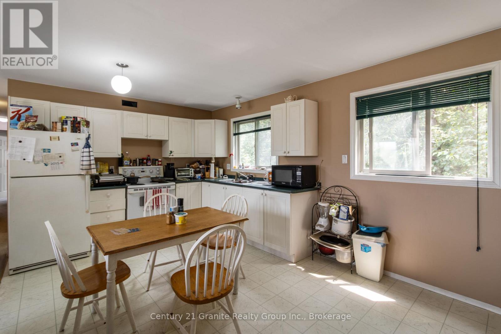 42 Highland Street, Dysart Et Al (Dysart), ON