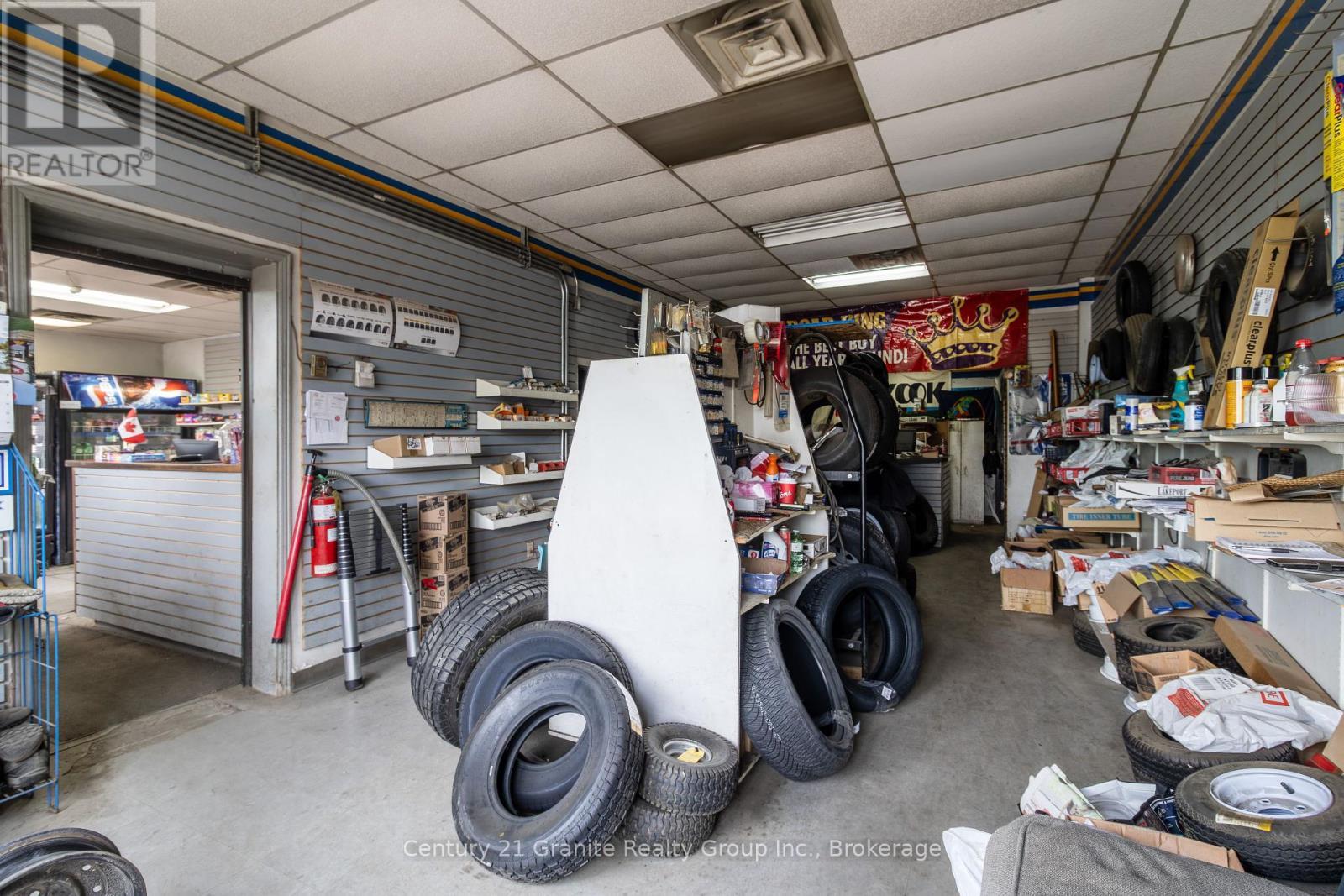 42 Highland Street, Dysart Et Al (Dysart), ON