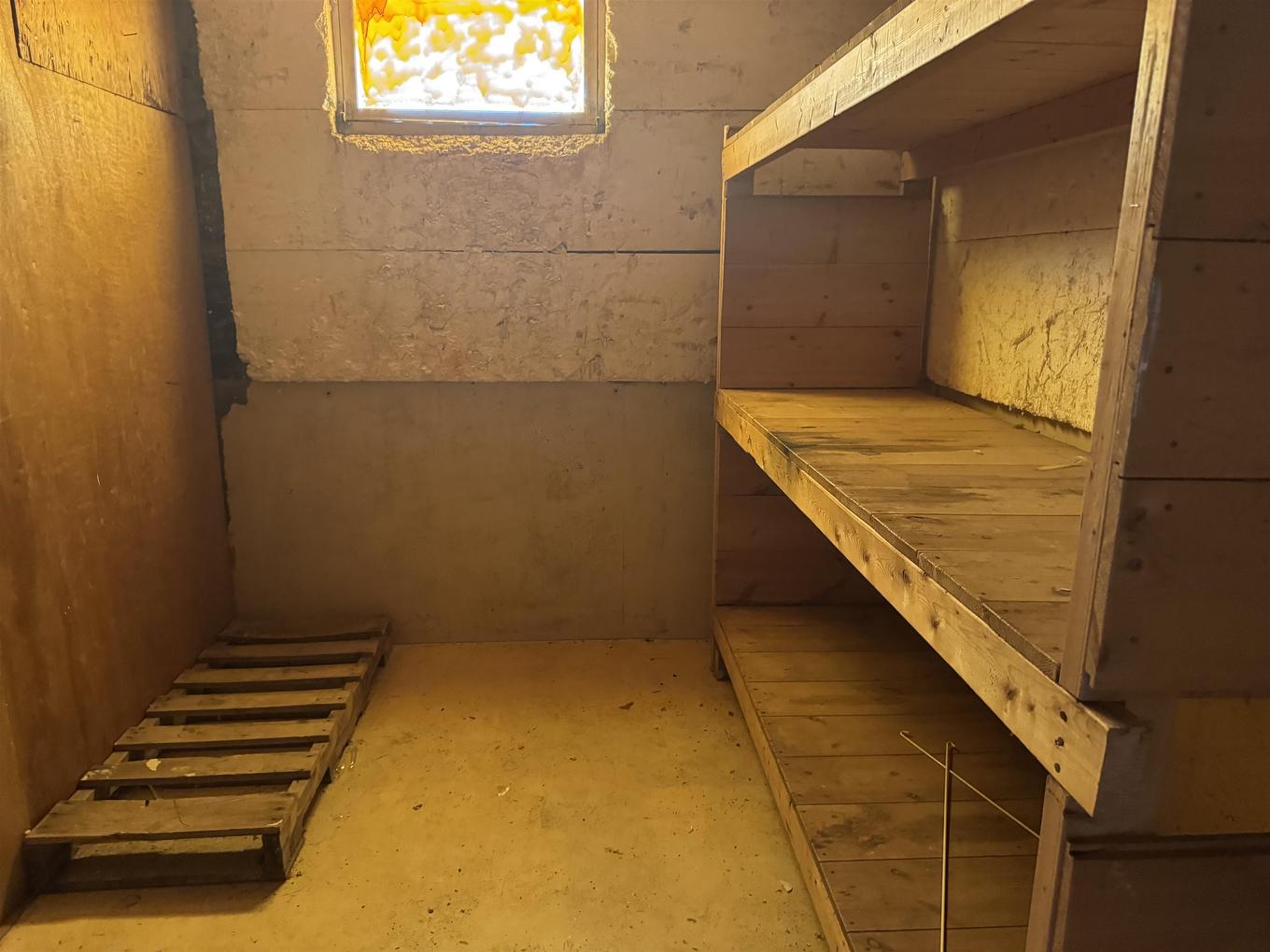 111 Warbler Drive, Manitouwadge, ON - Indoor Photo Showing Other Room