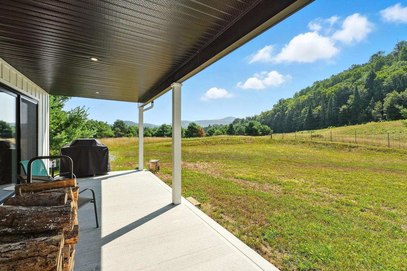 Patio - 13 Ch. De La Paix, Bowman, QC - Outdoor With Deck Patio Veranda