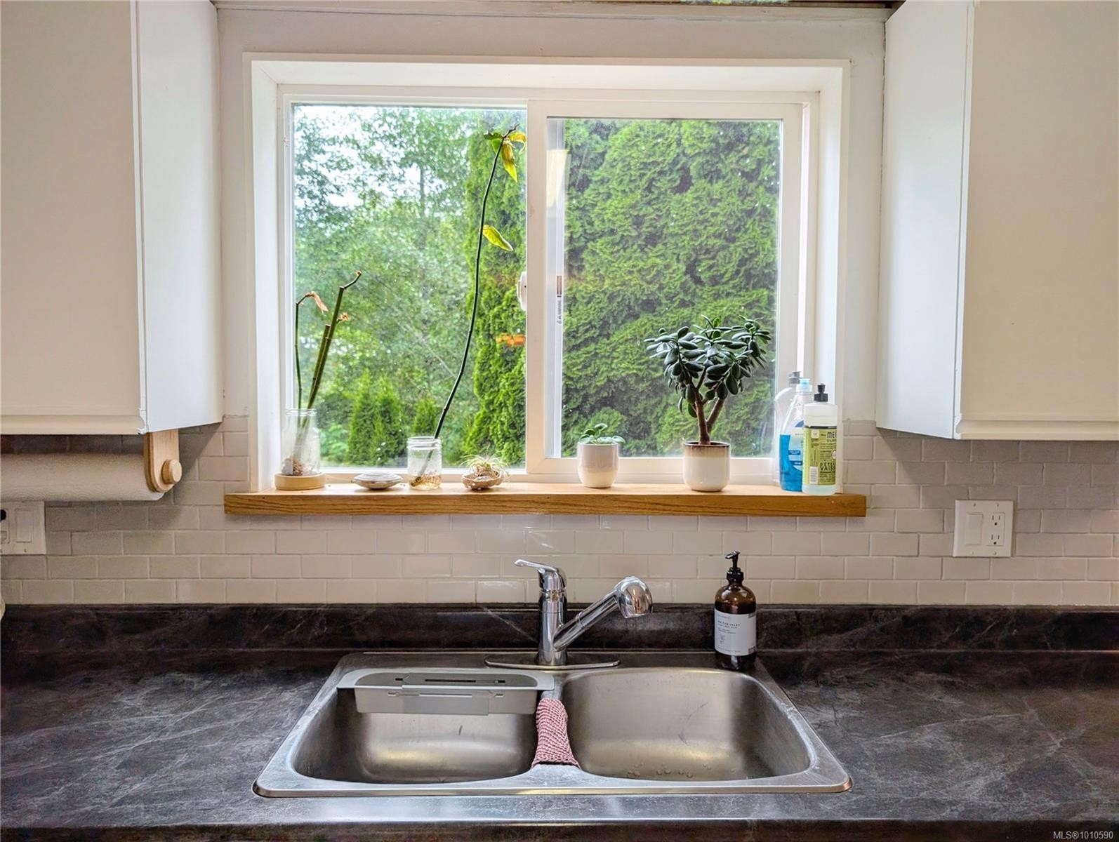 9513 Scott St, Port Hardy, BC