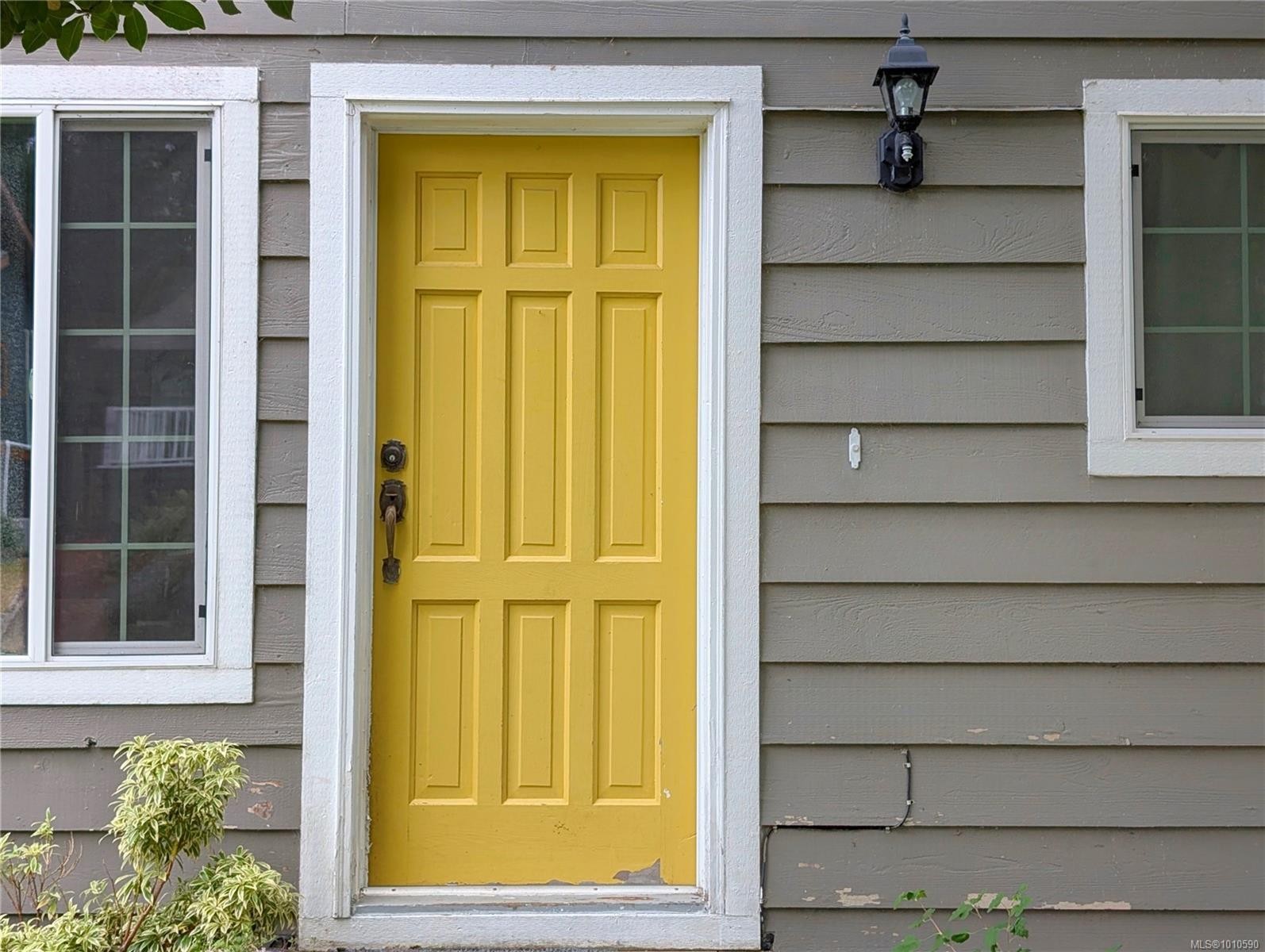 9513 Scott St, Port Hardy, BC