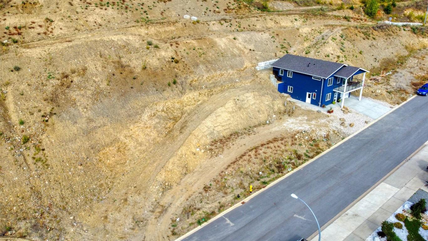 1730 Gallon Avenue, Lumby, BC - Outdoor With View