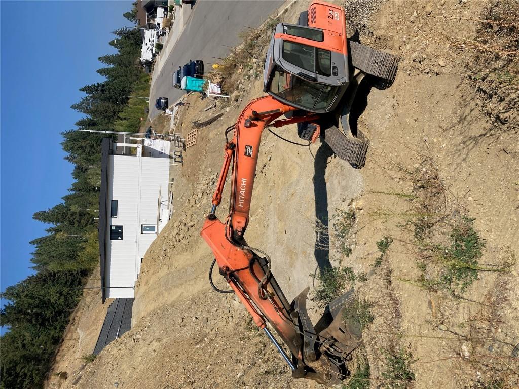 1730 Gallon Avenue, Lumby, BC -