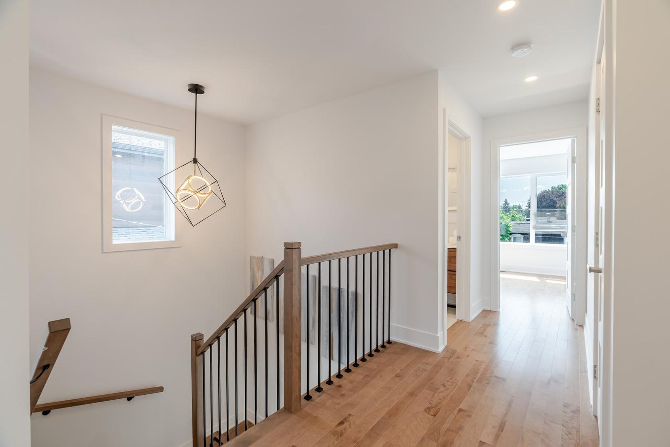 Hall - 6780 Rue Baillargeon, Brossard, QC - Indoor Photo Showing Other Room