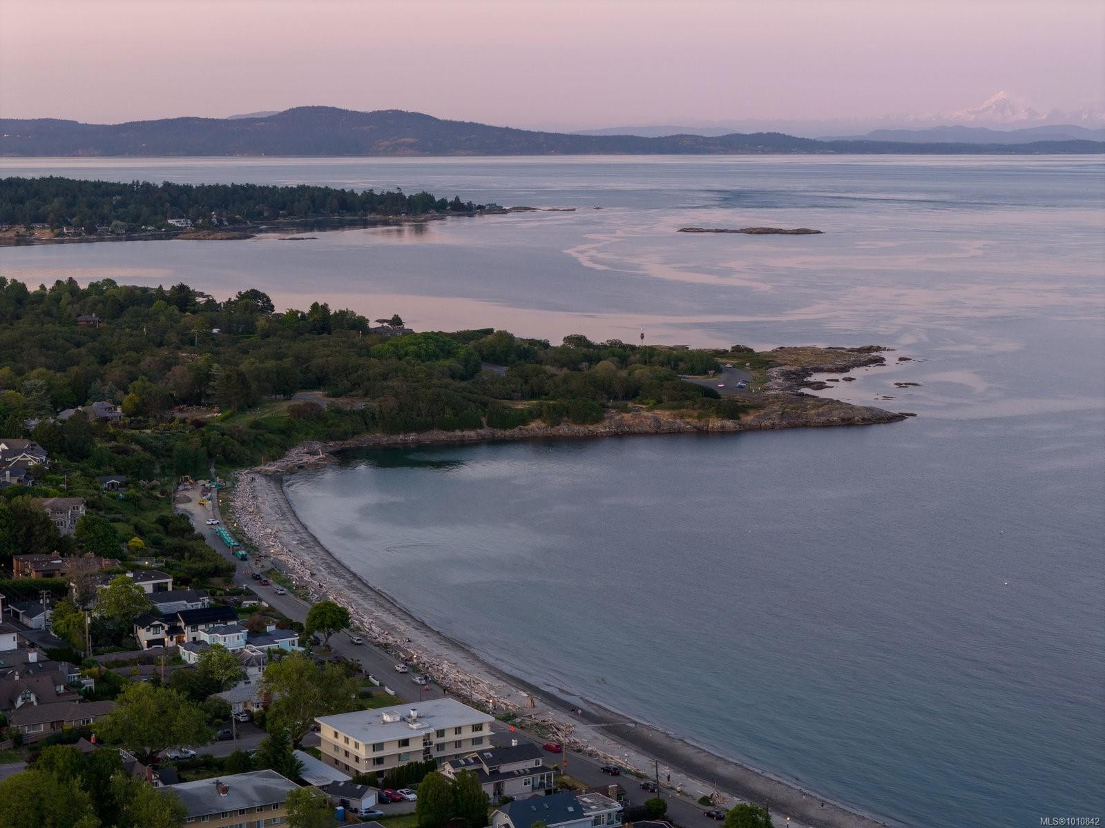 2535 Dalhousie St, Oak Bay, BC