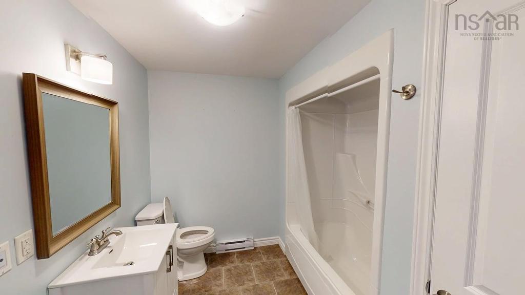 14 Lancaster Avenue, New Glasgow, NS