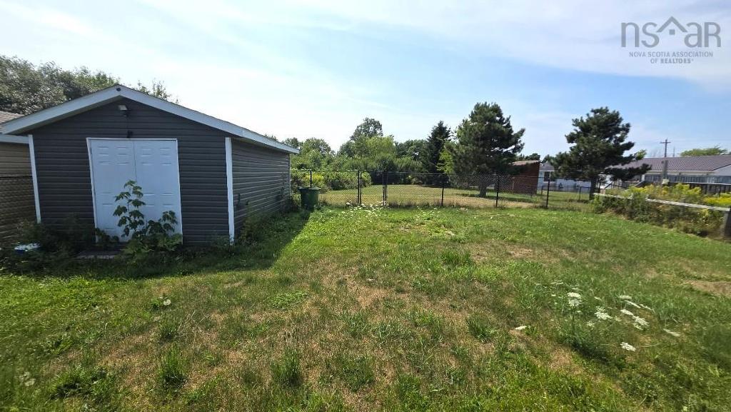 14 Lancaster Avenue, New Glasgow, NS