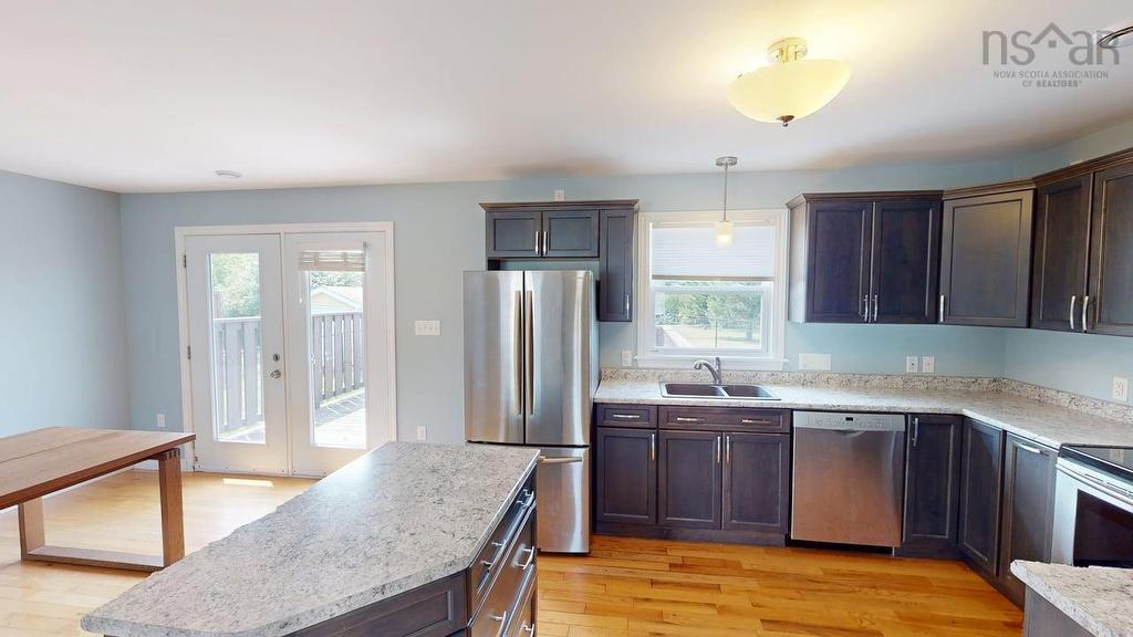 14 Lancaster Avenue, New Glasgow, NS