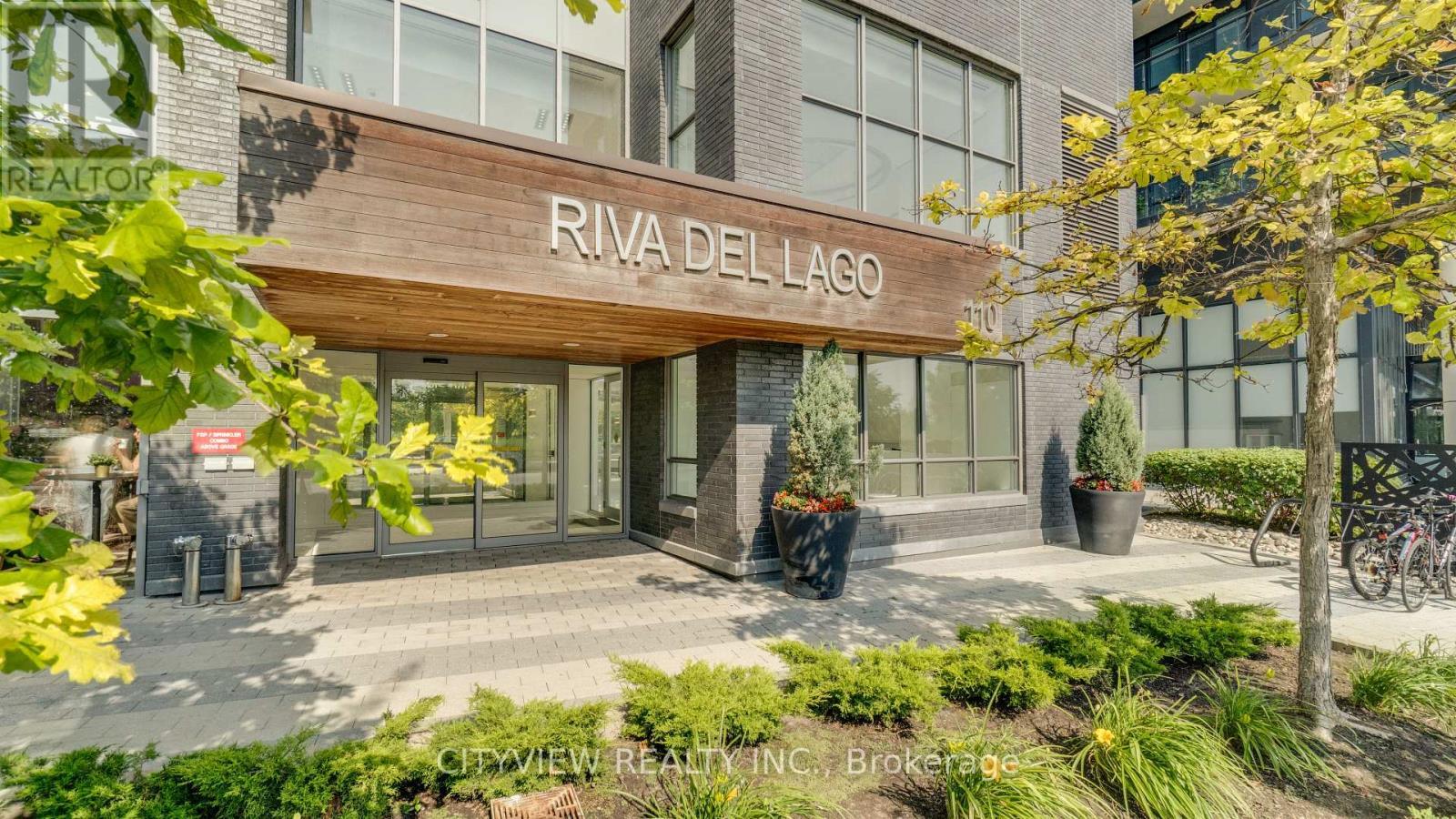 304 - 110 Marine Parade Drive, Toronto, ON - Outdoor