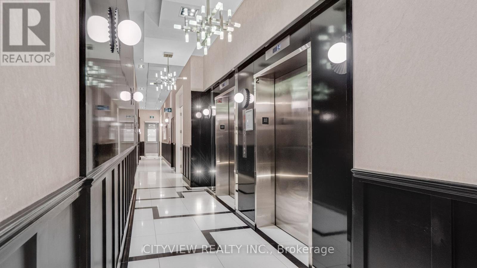 304 - 110 Marine Parade Drive, Toronto, ON - Indoor Photo Showing Other Room