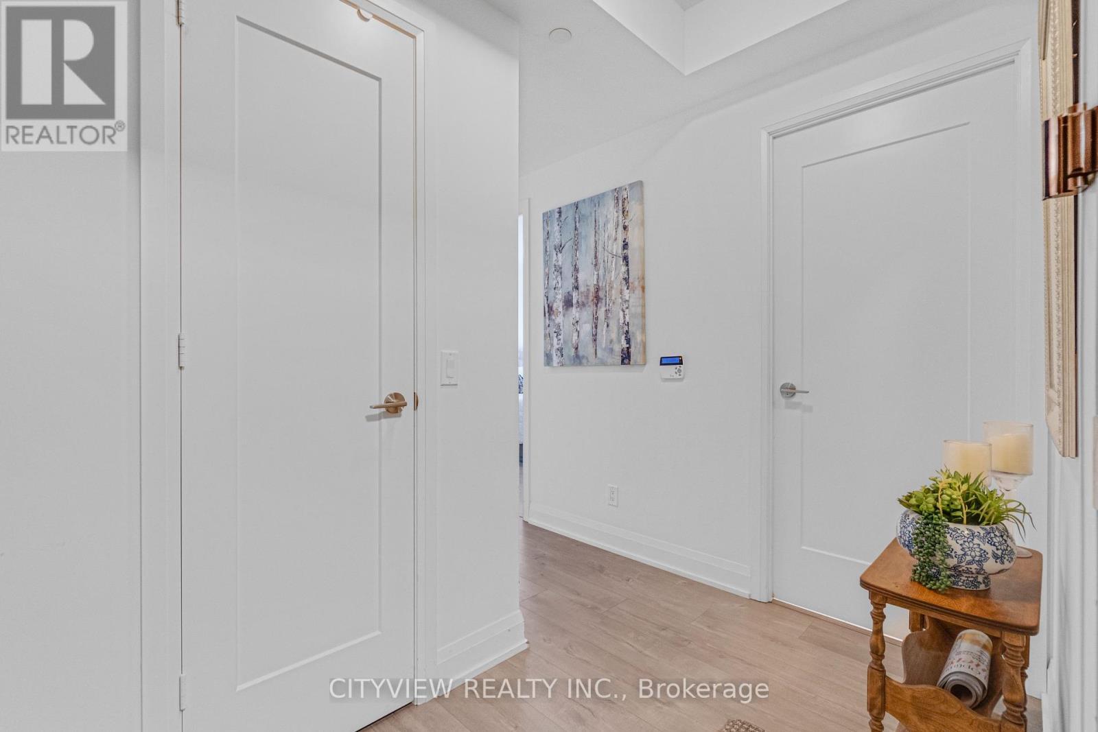 304 - 110 Marine Parade Drive, Toronto, ON - Indoor Photo Showing Other Room