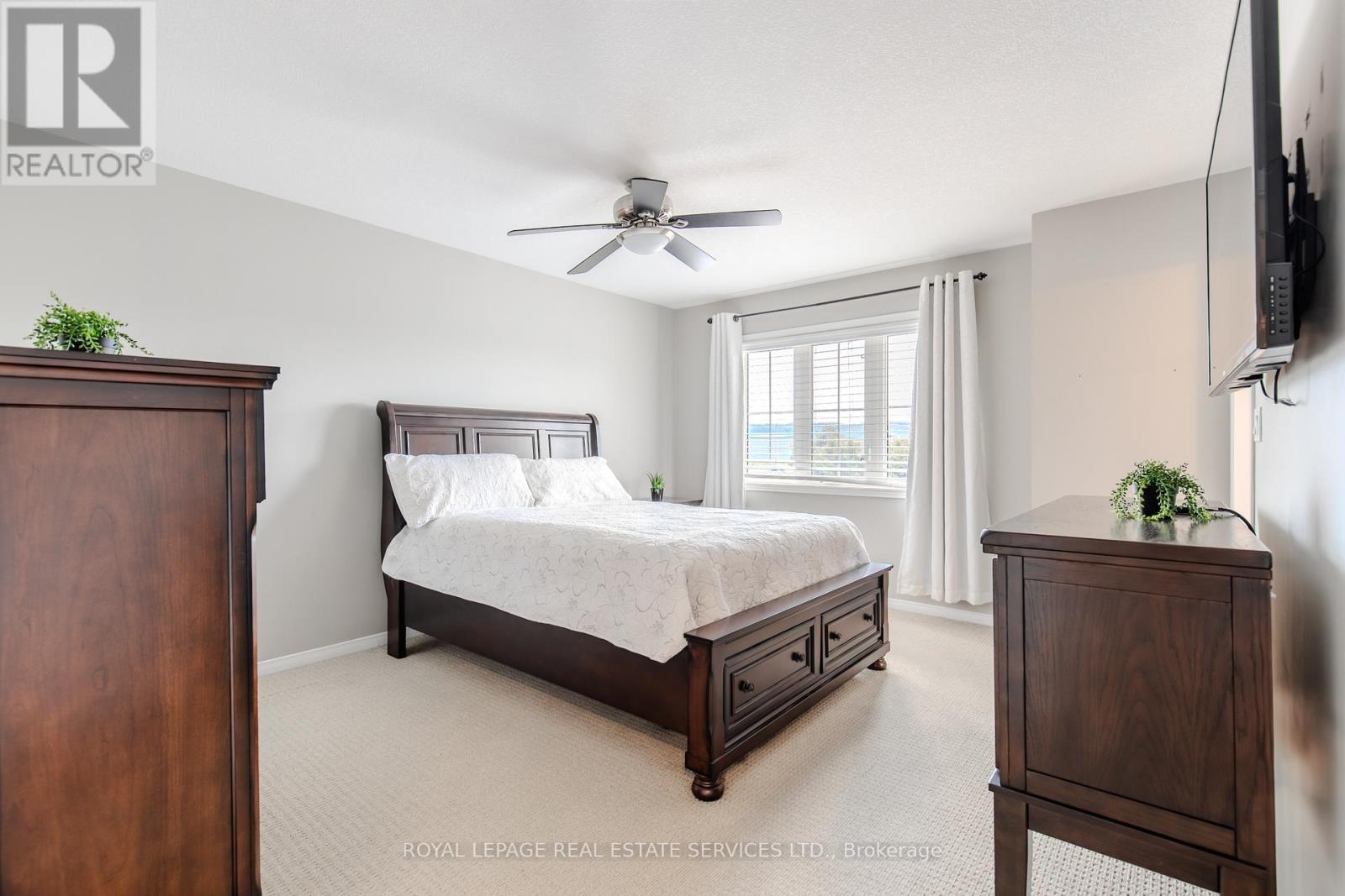 41 - 170 Palacebeach Trail, Hamilton, ON - Indoor Photo Showing Bedroom