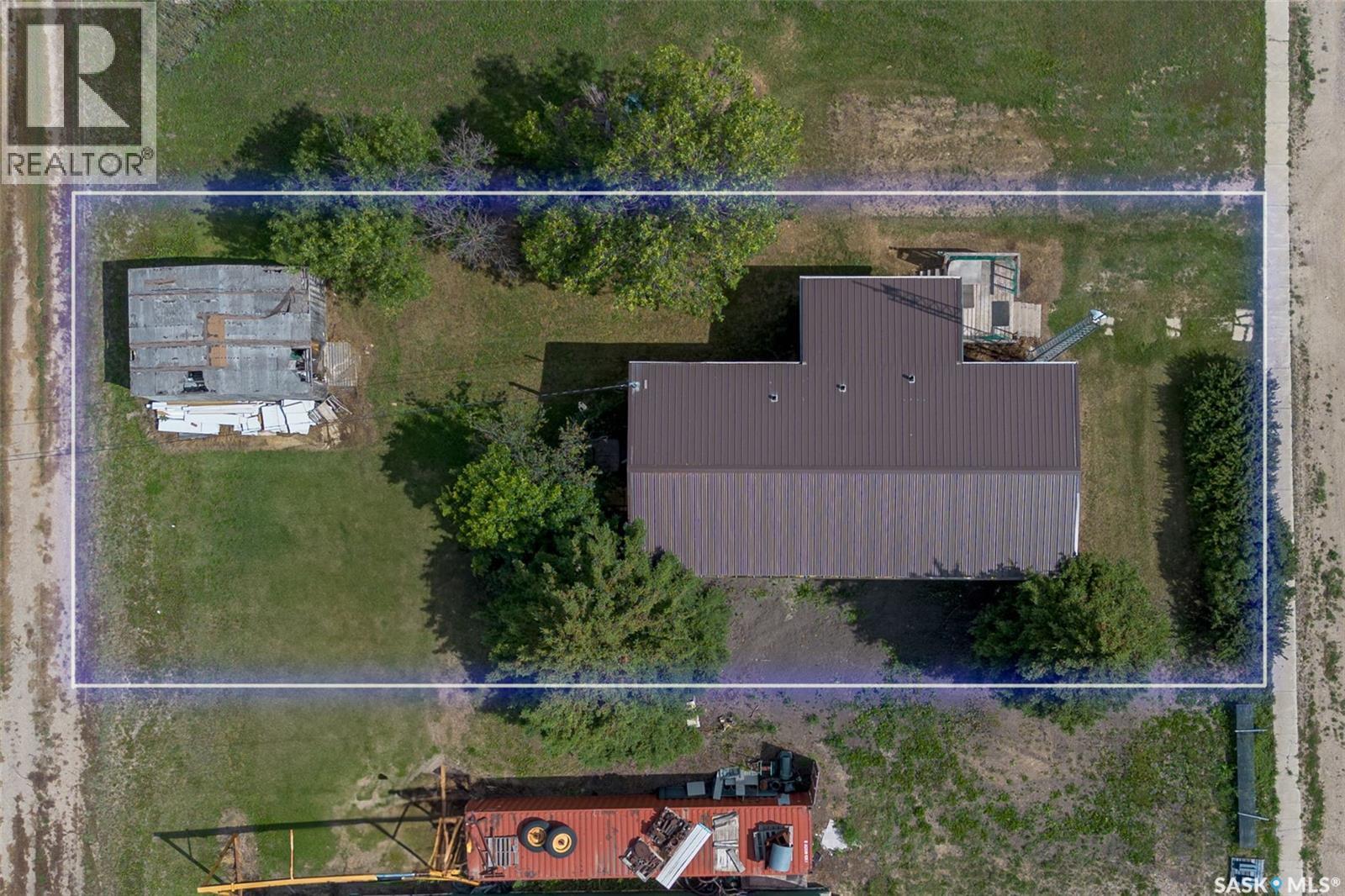 104 1St Avenue E, Landis, SK