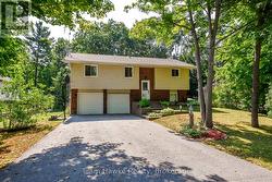 40 ST. LAURENT BOULEVARD Tiny, ON L9M 0J2