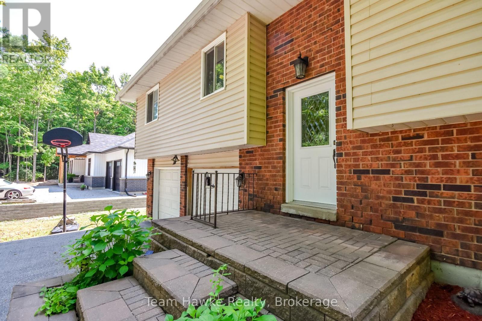 40 St. Laurent Boulevard, Tiny, ON - Outdoor With Deck Patio Veranda With Exterior