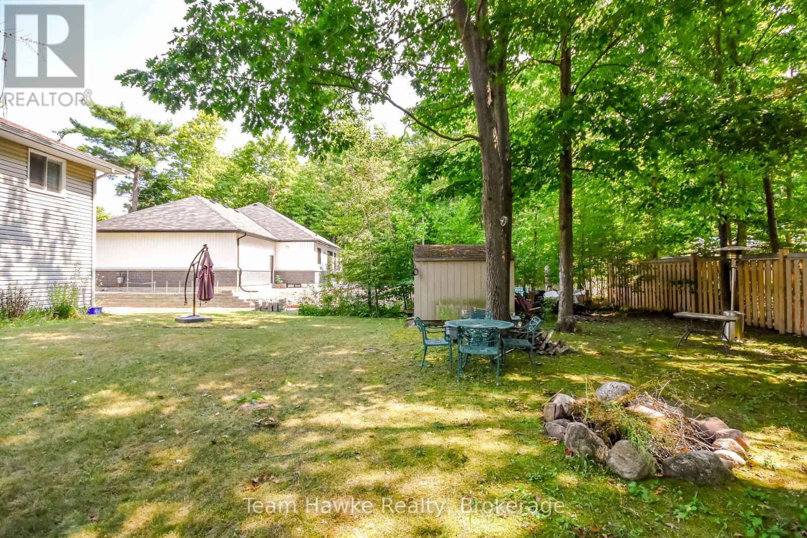 40 St. Laurent Boulevard, Tiny, ON - Outdoor