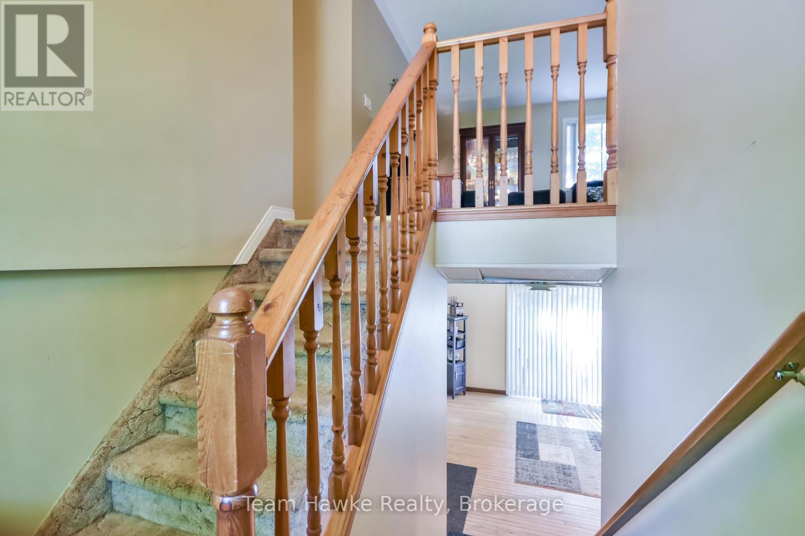 40 St. Laurent Boulevard, Tiny, ON - Indoor Photo Showing Other Room