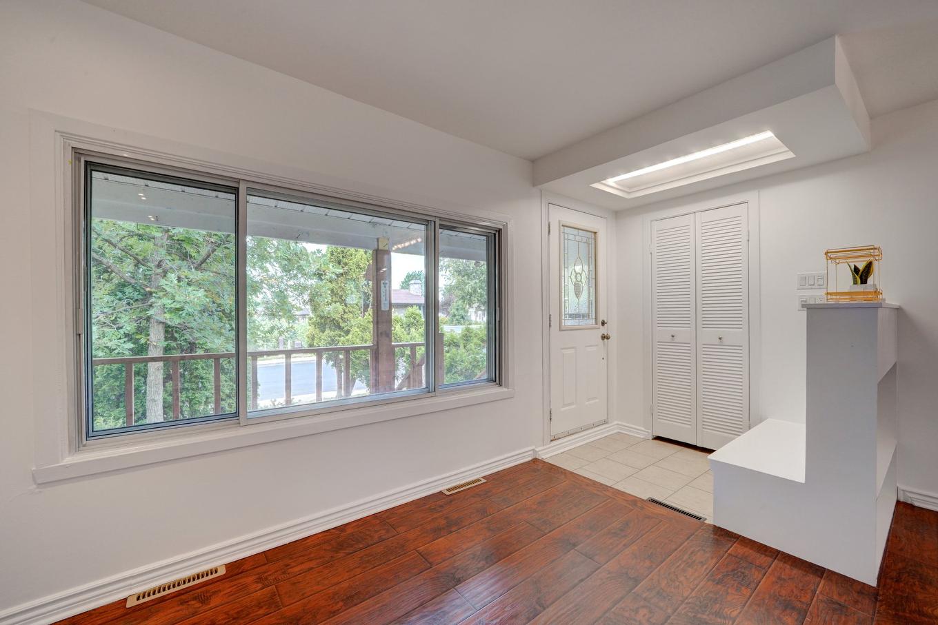 Hall - 6015 Av. Baffin, Brossard, QC - Indoor Photo Showing Other Room