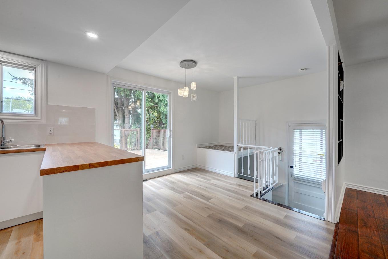 Dining room - 6015 Av. Baffin, Brossard, QC - Indoor