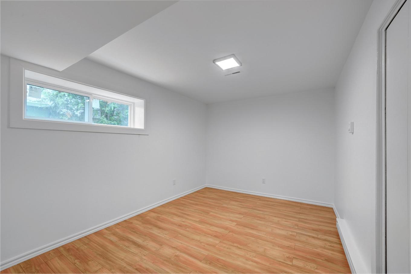 Bedroom - 6015 Av. Baffin, Brossard, QC - Indoor Photo Showing Other Room