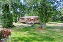 1015 Cowerd Rd Cobble Hill, BC V8H 0G9