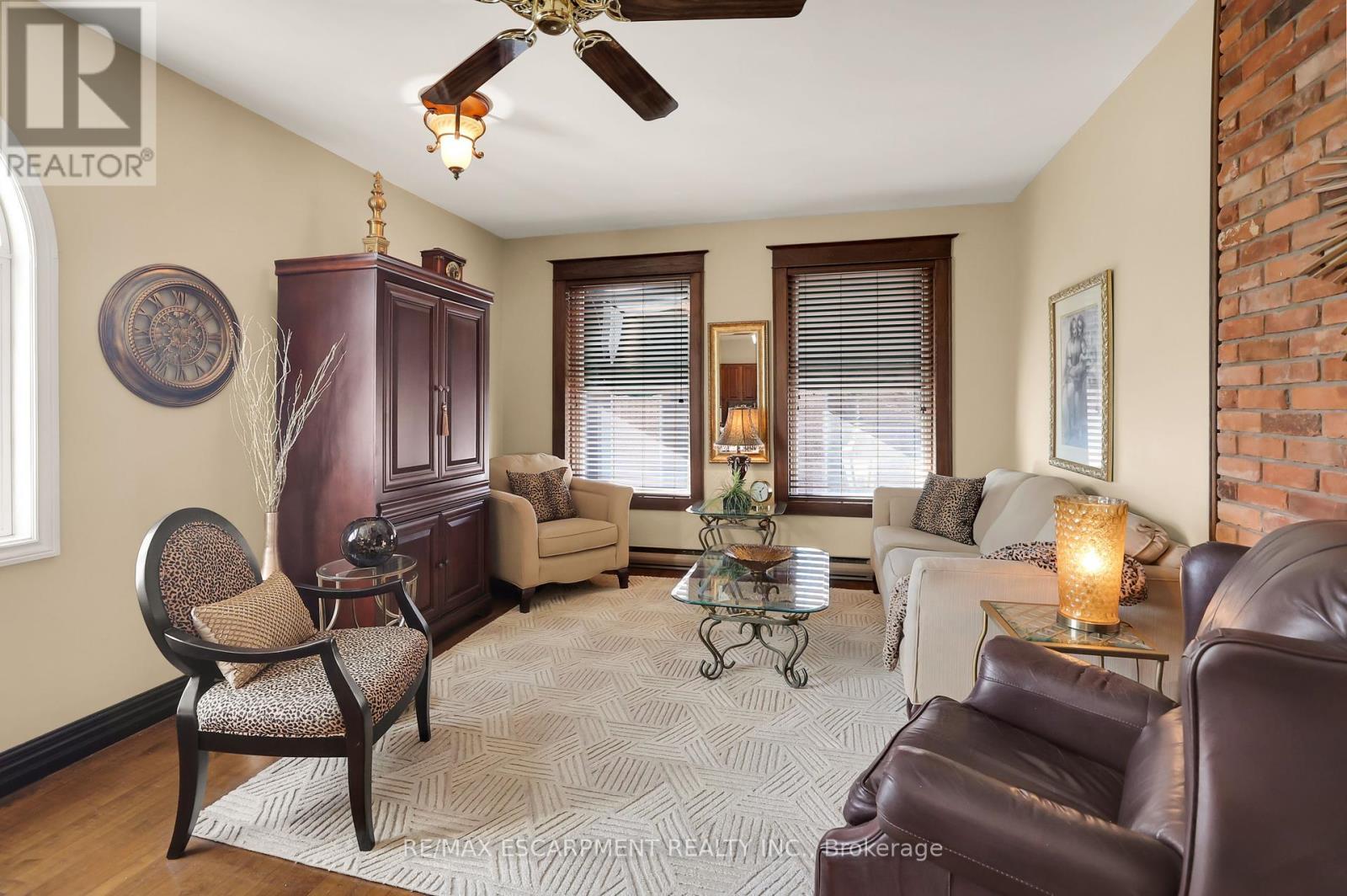 24 Cross Street, Welland, ON