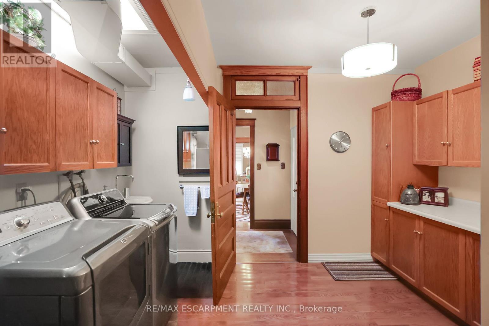 24 Cross Street, Welland, ON