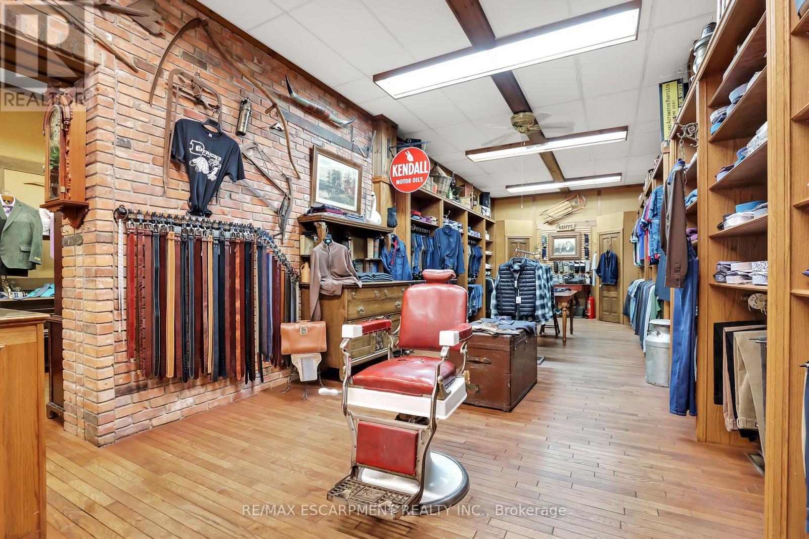 24 Cross Street, Welland, ON