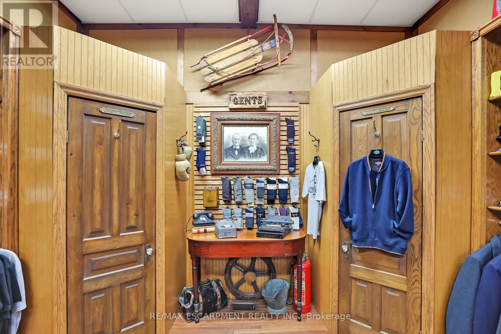 24 Cross Street, Welland, ON