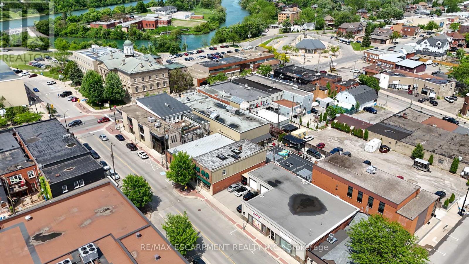 24 Cross Street, Welland, ON