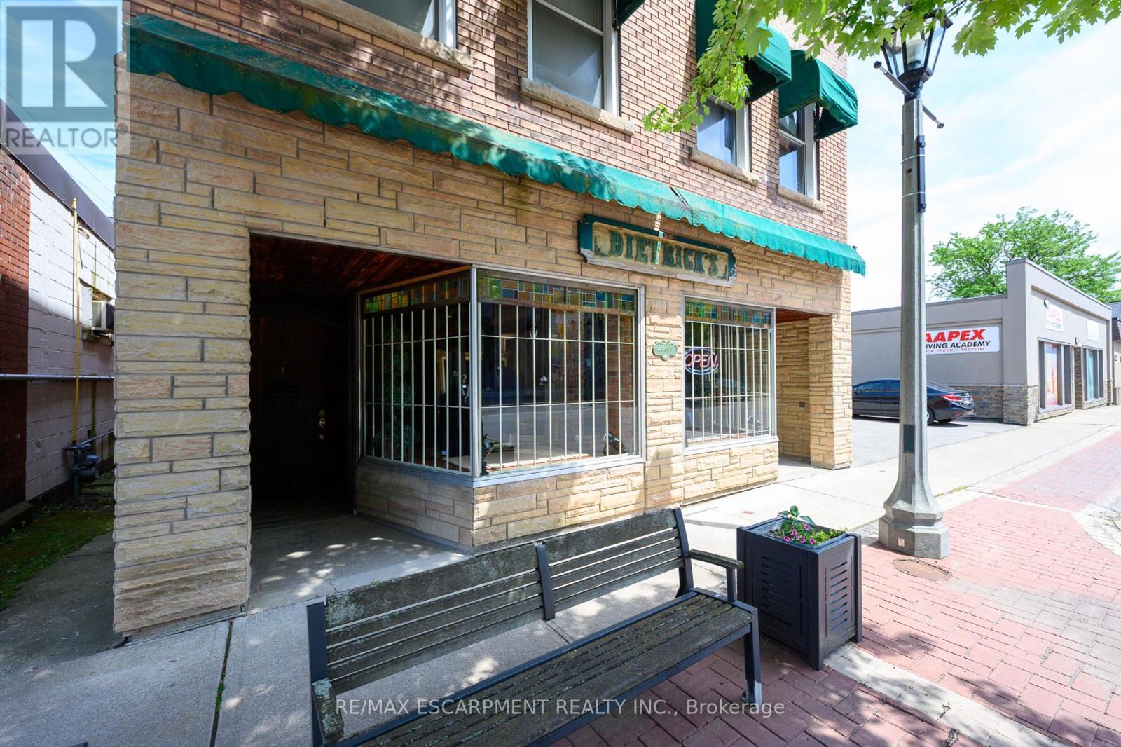 24 Cross Street, Welland, ON