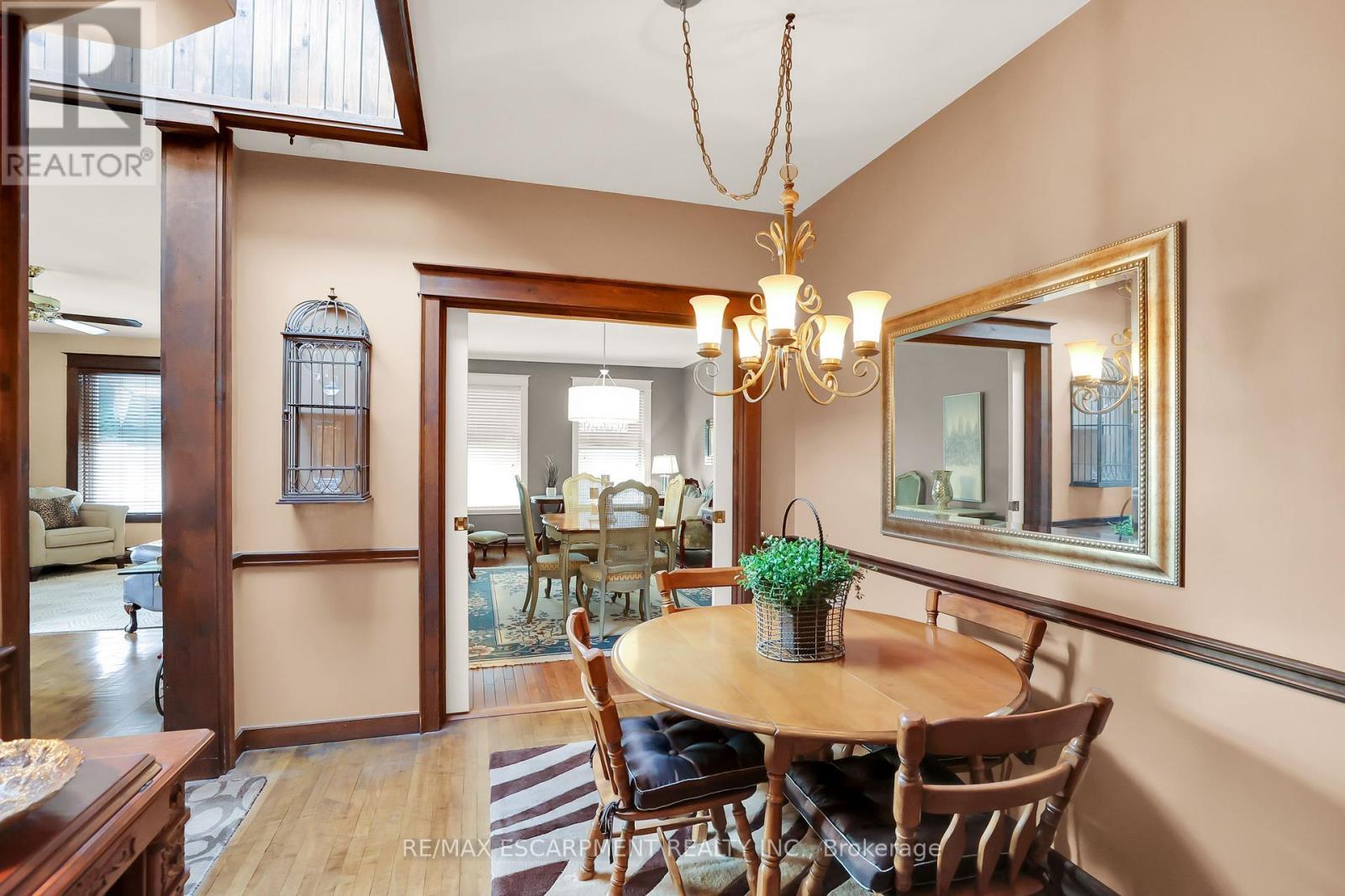 24 Cross Street, Welland, ON