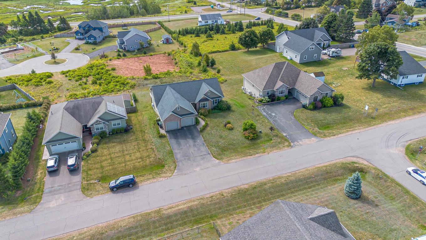 6 Larkspur Street, Stratford, PE