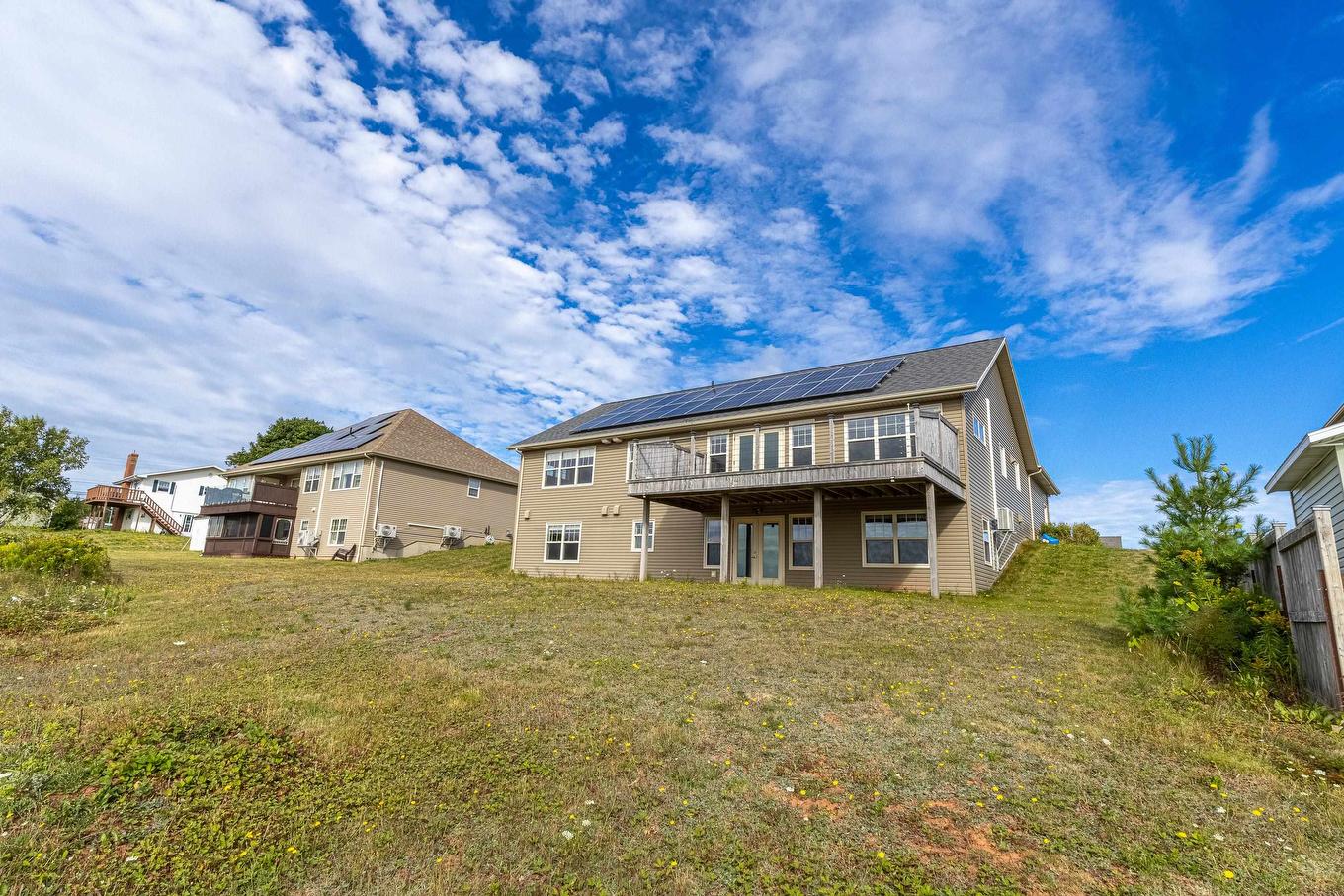 6 Larkspur Street, Stratford, PE