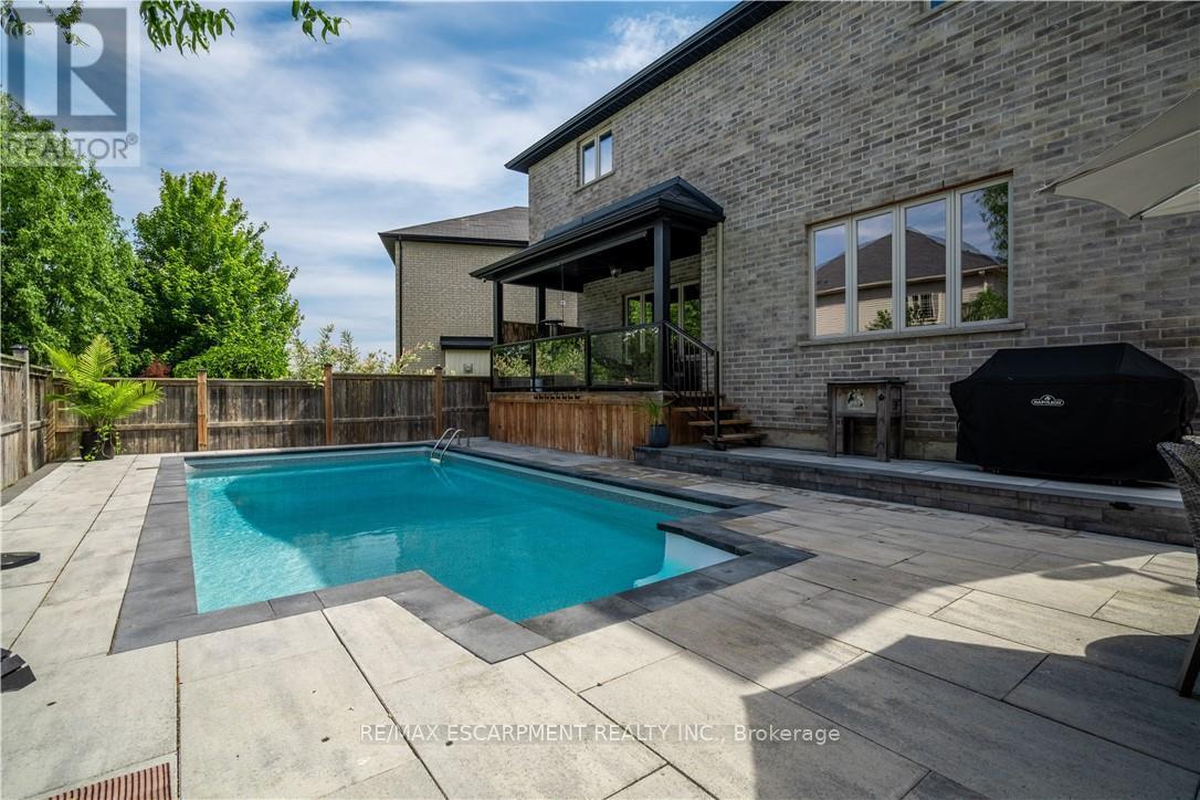 4126 Prokich Court, Lincoln, ON - Outdoor With In Ground Pool
