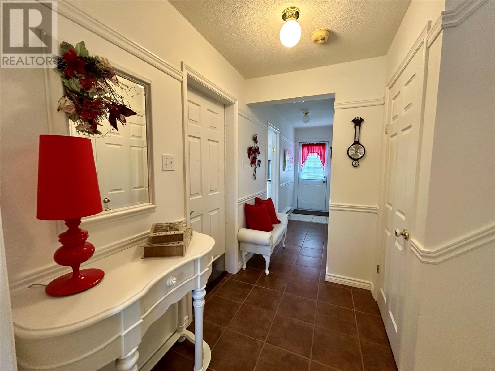 27 Pratt Street, Corner Brook, NL - Indoor Photo Showing Other Room