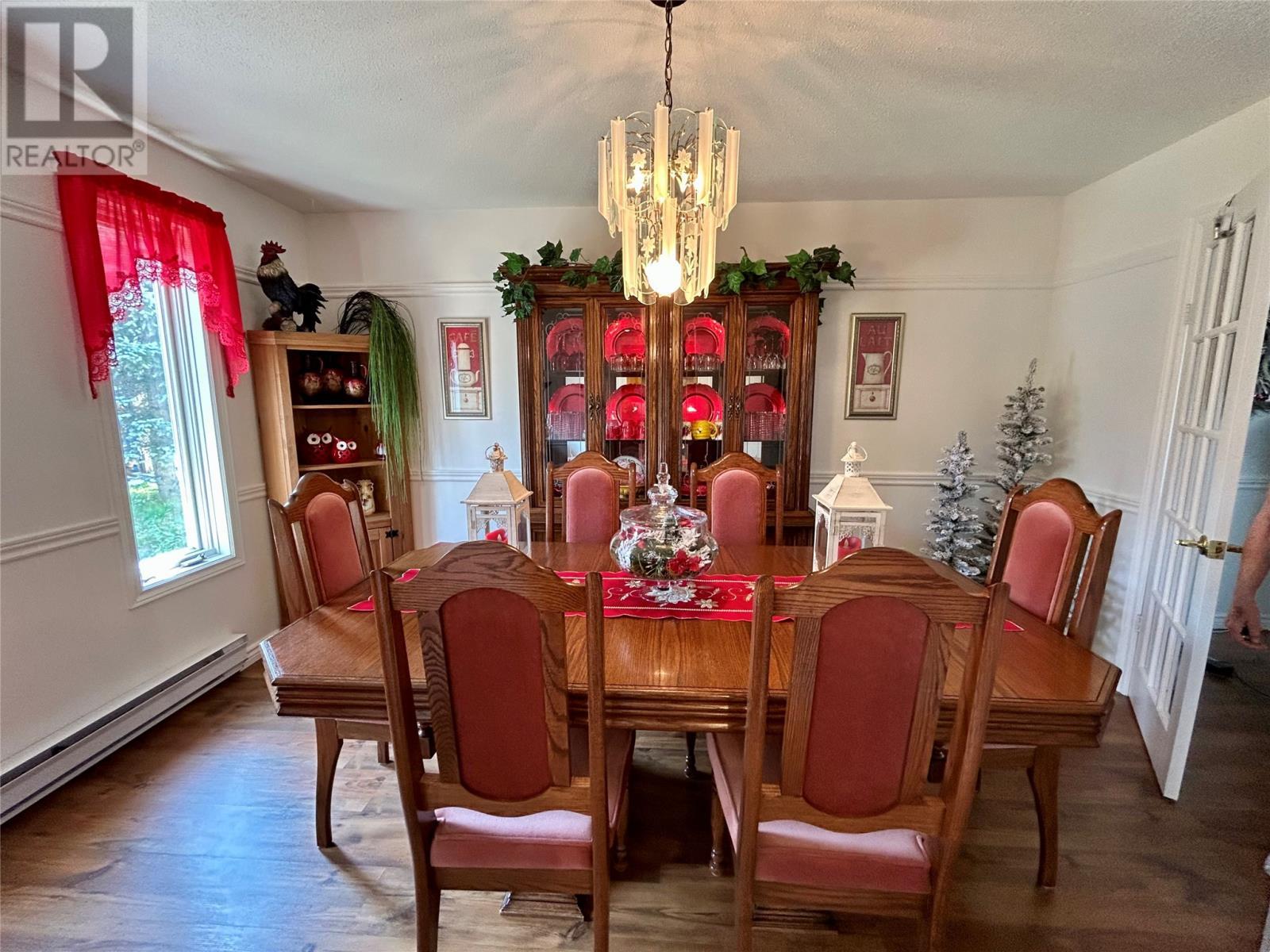 27 Pratt Street, Corner Brook, NL - Indoor Photo Showing Dining Room